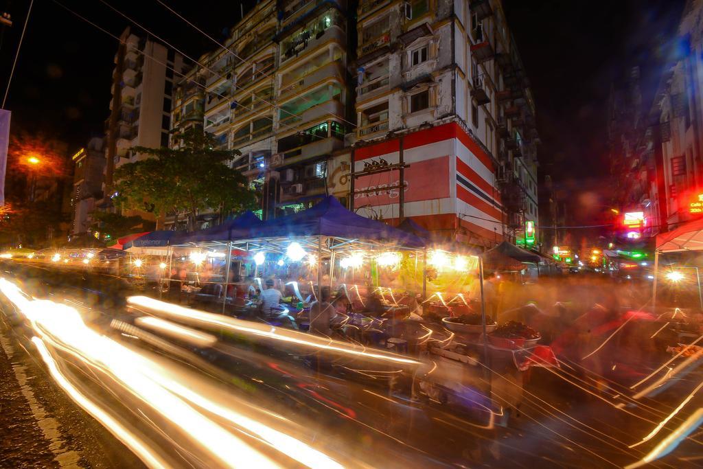 Family Treasure Yangon Hotel Exterior photo