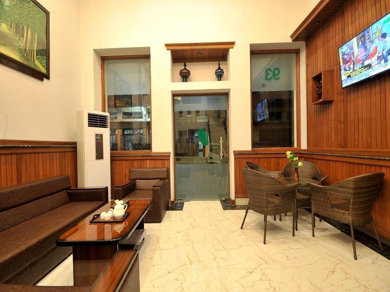 Family Treasure Yangon Hotel Exterior photo